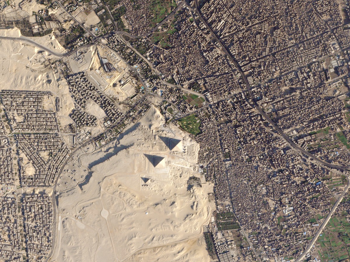 gaza-pyramids-web.jpg